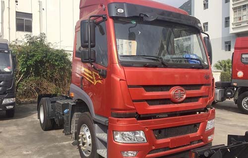 深圳广鹏通解放新悍威j5m 4x2牵引车17.66万